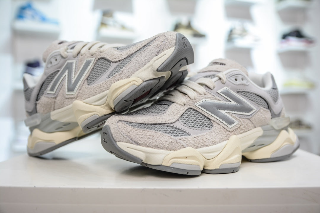 New Balance 9060 - Grijs/Beige