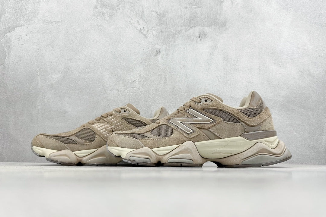 New Balance 9060 - Bruin