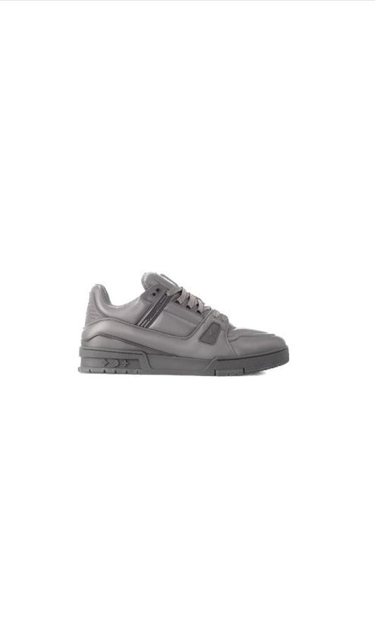 Louis Vuitton Trainers - Grijs